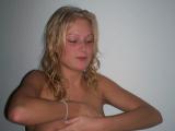 RealAmateursPix.com - Damn hot Blonde getting dirty Image 2